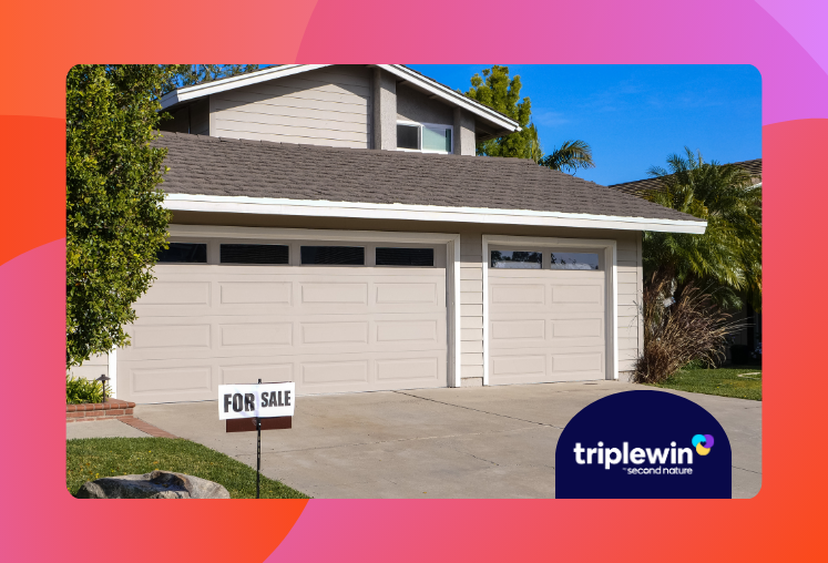 How to Write a Letter Notifying Your Tenant of Sale of Property